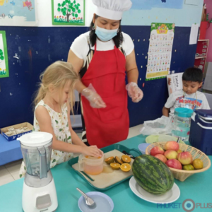 уроки по кулинарии в детском саду на Пхукете 